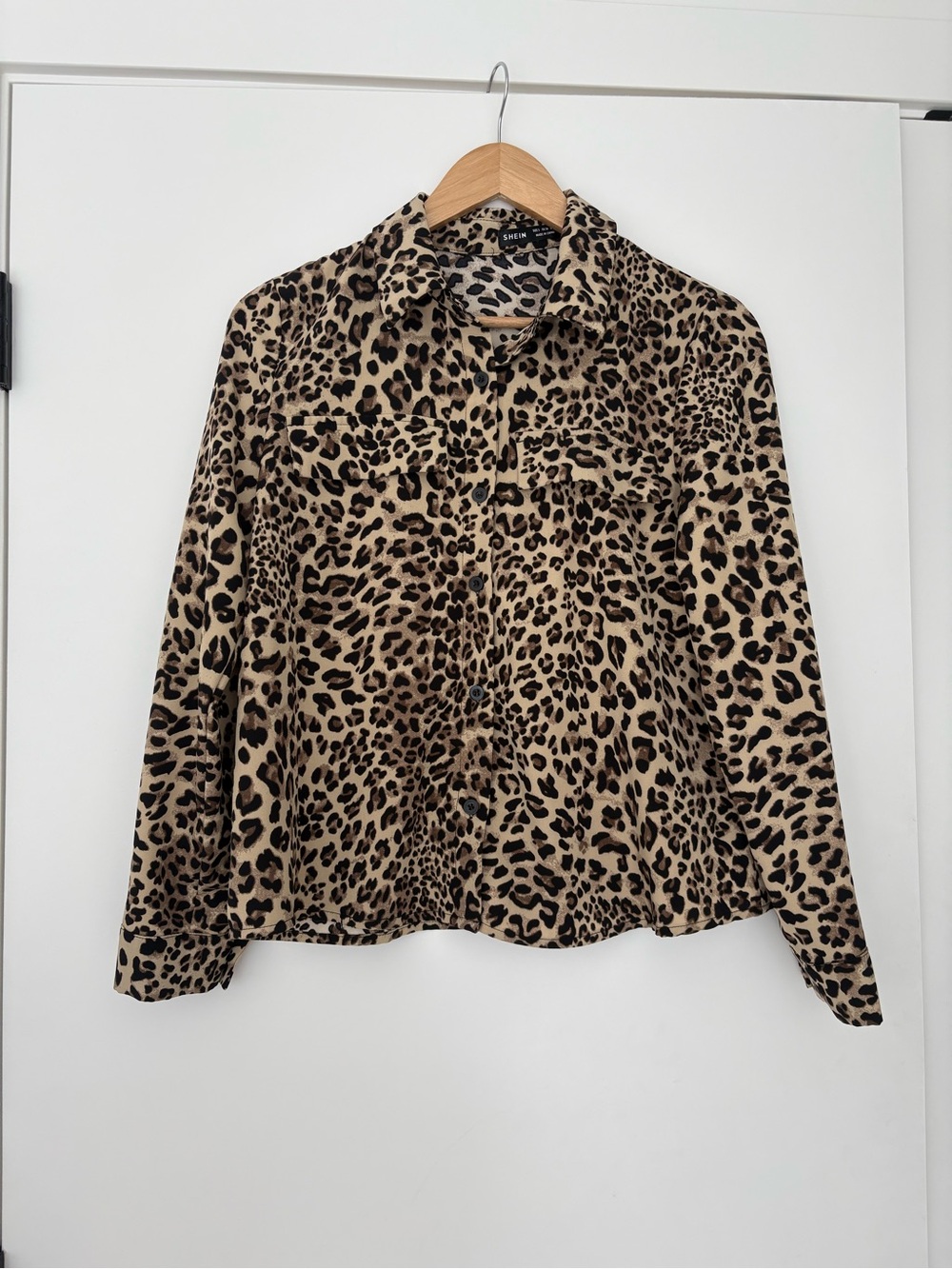 Leopard Print Button-Up Shirt Jacket - Tan & Black